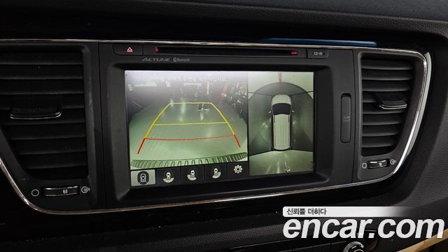 Kia Carnival 11-seater Noblesse 2016 — фото 15