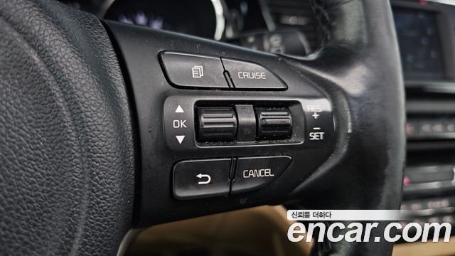 Kia Carnival 11-seater Noblesse 2016 — фото 18