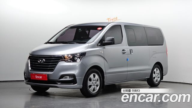 Hyundai Grand Starex Wagon 12-Seater Smart 2019 — фото 1