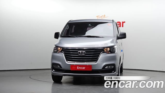 Hyundai Grand Starex Wagon 12-Seater Smart 2019 — фото 3