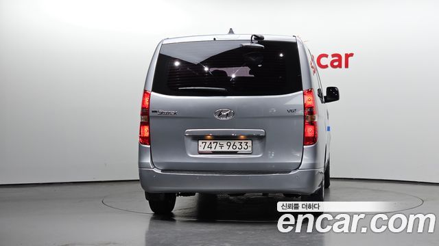Hyundai Grand Starex Wagon 12-Seater Smart 2019 — фото 4
