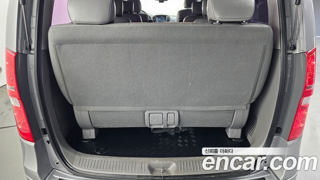 Hyundai Grand Starex Wagon 12-Seater Smart 2019 — фото 16