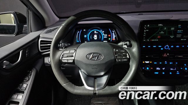 Hyundai Ioniq Electric Q 2020 — фото 12