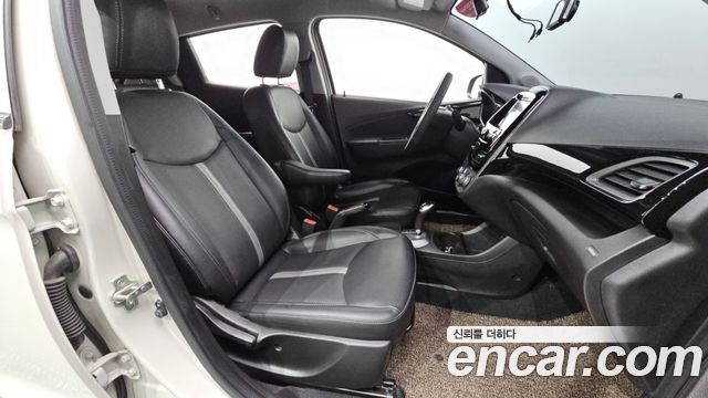 Chevrolet Spark Premier 2020 — фото 26