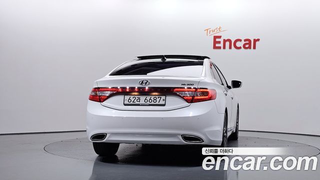 Hyundai Grandeur (HG) HG240 Modern 2014 — фото 4