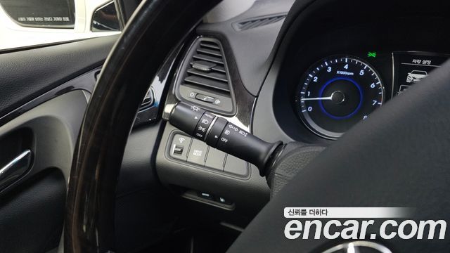 Hyundai Grandeur (HG) HG240 Modern 2014 — фото 17