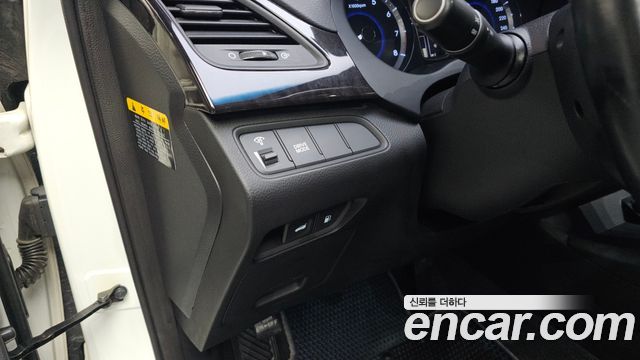 Hyundai Grandeur (HG) HG240 Modern 2014 — фото 18