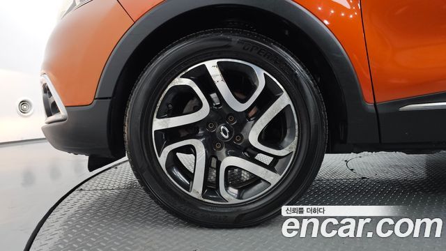 Renault Korea QM3 RE 2015 — фото 5