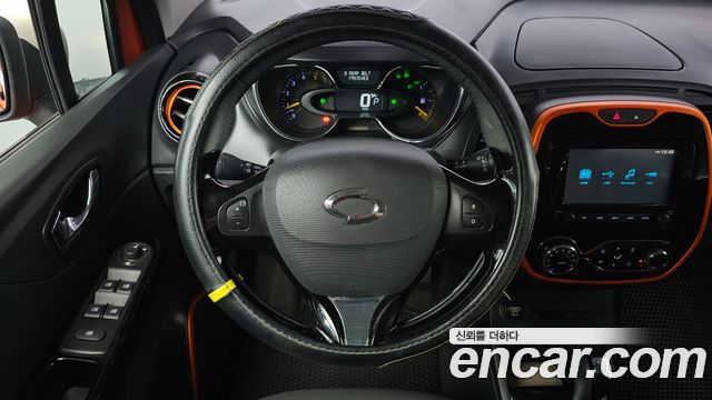 Renault Korea QM3 RE 2015 — фото 13