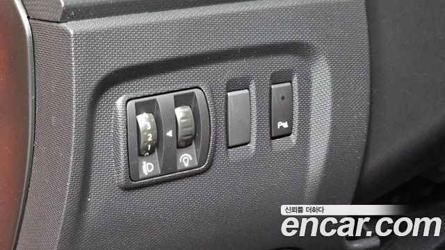 Renault Korea QM3 RE 2015 — фото 14