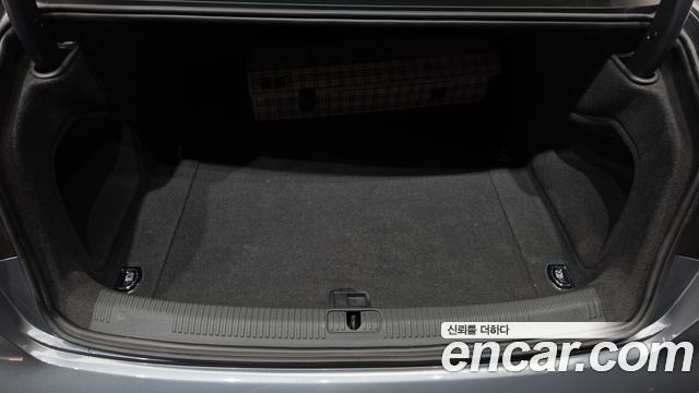 Audi A4 (B9) 45 TFSI Quattro Premium 2016 — фото 20