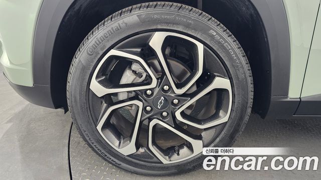 Chevrolet Trax Crossover 1.2 RS 2024 — фото 5