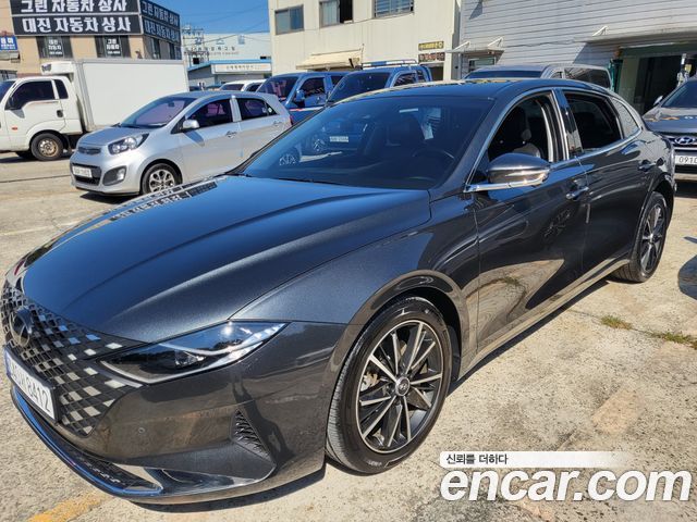 Hyundai Grandeur (IG) 2.5 Le Blanc