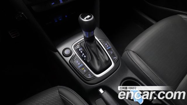 Hyundai Kona Diesel 1.6 2WD Premium 2018 — фото 9