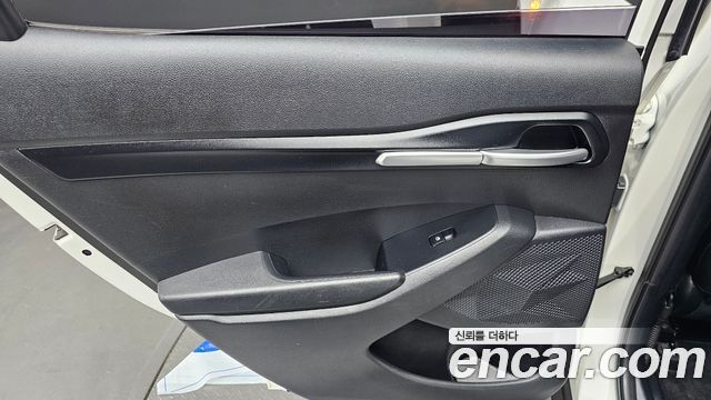 Kia Seltos Gasoline 1.6 Turbo 2WD Trendy 2023 — фото 25