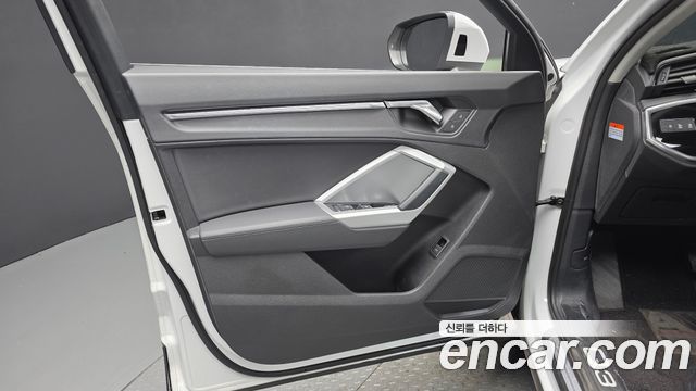 Audi Q3 (F3) 35 TDI Sportback 2020 — фото 24