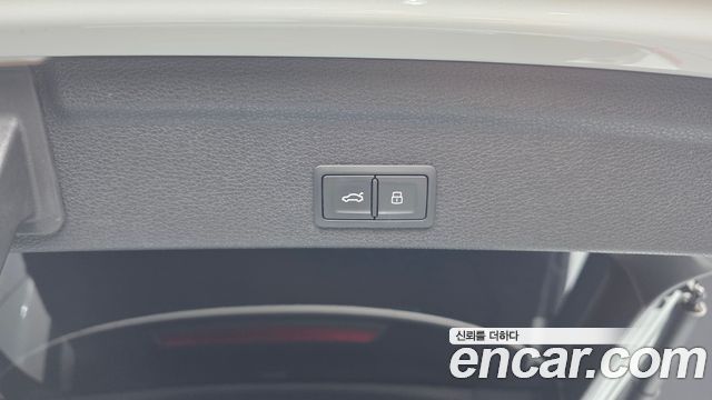 Audi Q3 (F3) 35 TDI Sportback 2020 — фото 28