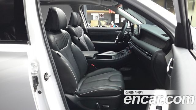 Hyundai Palisade Diesel 2.2 2WD Le Blanc 2024 — фото 12