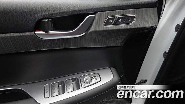 Hyundai Palisade Diesel 2.2 2WD Le Blanc 2024 — фото 32