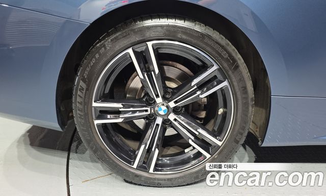 BMW 4 Series (G22) 420i M Sport Convertible 2022 — фото 5