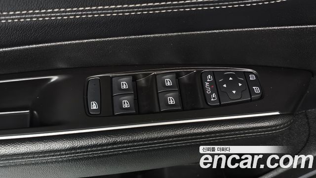 Renault Korea SM6 2.0 GDe LE 2017 — фото 12
