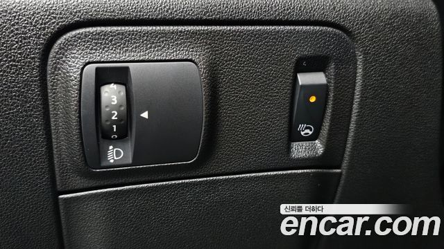 Renault Korea SM6 2.0 GDe LE 2017 — фото 13