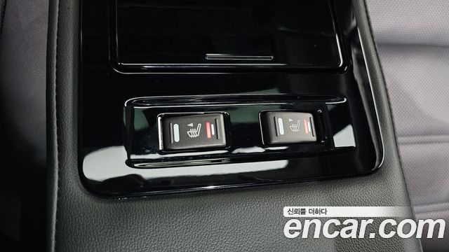 Renault Korea SM6 2.0 GDe LE 2017 — фото 30
