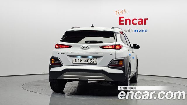 Hyundai Kona 1.6 Turbo 2WD Modern Art 2018 — фото 4
