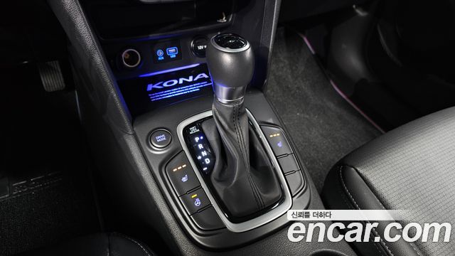 Hyundai Kona 1.6 Turbo 2WD Modern Art 2018 — фото 9