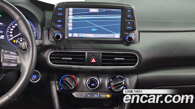 Hyundai Kona 1.6 Turbo 2WD Modern Art 2018 — фото 13