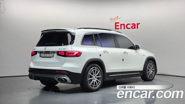 Mercedes-Benz GLB-Class (X247) AMG GLB35 4MATIC 2021 — фото 2