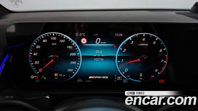 Mercedes-Benz GLB-Class (X247) AMG GLB35 4MATIC 2021 — фото 8