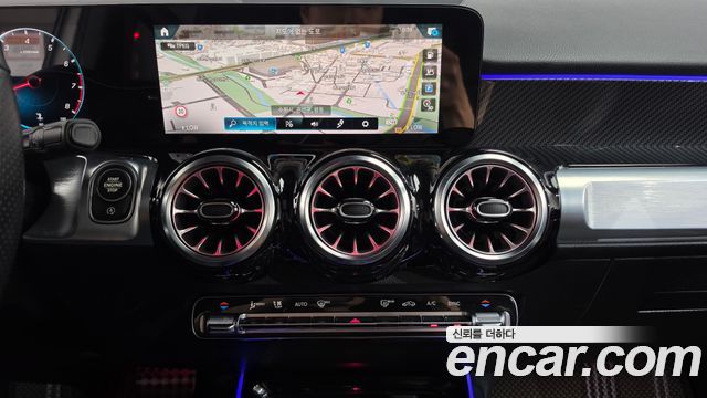 Mercedes-Benz GLB-Class (X247) AMG GLB35 4MATIC 2021 — фото 12