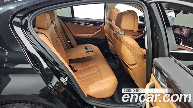 BMW 5 Series (G30) 520i Luxury 2021 — фото 15