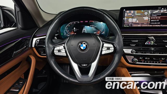 BMW 5 Series (G30) 520i Luxury 2021 — фото 17