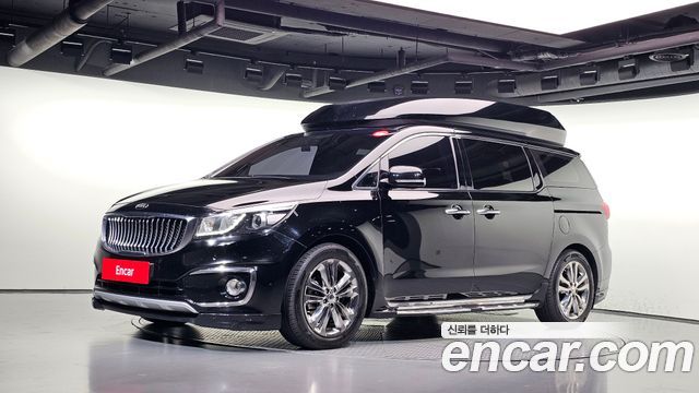Kia Carnival 9-seater Hi-Limousine Prestige High roof 2018 — фото 1