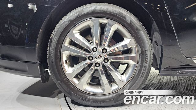 Kia Carnival 9-seater Hi-Limousine Prestige High roof 2018 — фото 5