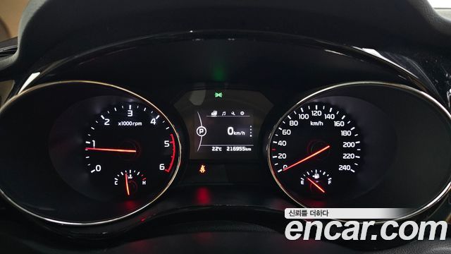 Kia Carnival 9-seater Hi-Limousine Prestige High roof 2018 — фото 8