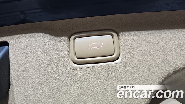 Kia Carnival 9-seater Hi-Limousine Prestige High roof 2018 — фото 19