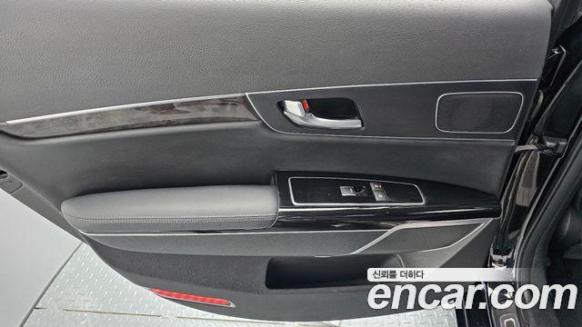 Kia K9 3.3 GDI Prestige 2015 — фото 25