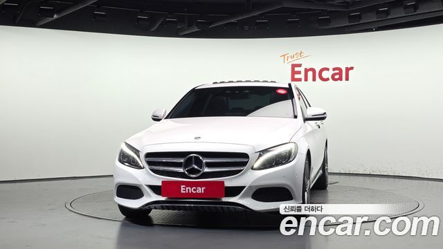 Mercedes-Benz C-Class (W205) C220 d Avantgarde 2018 — фото 3