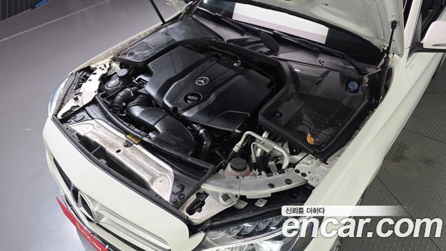 Mercedes-Benz C-Class (W205) C220 d Avantgarde 2018 — фото 6