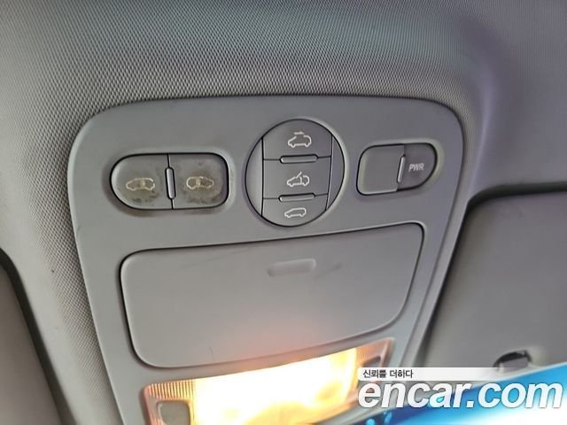 Kia Carnival R Grand Carnival GLX Premium 2013 — фото 21