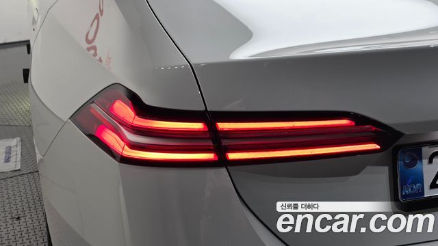BMW 5 Series (G60) 520i M Sport 2025 — фото 29