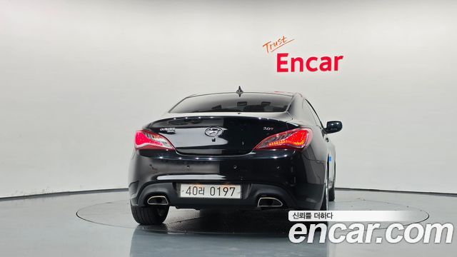 Hyundai Genesis Coupe 2.0 Export 2014 — фото 4