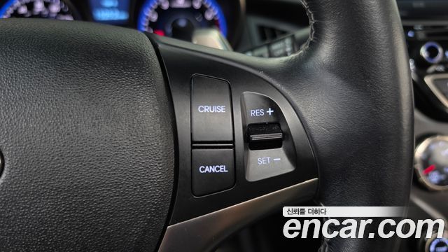 Hyundai Genesis Coupe 2.0 Export 2014 — фото 28
