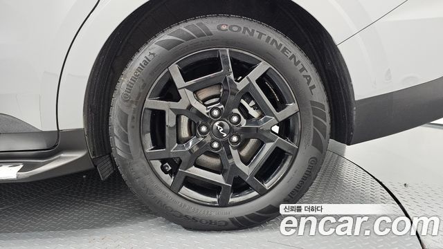Kia Carnival (IV) HEV 9seater Gravity 2024 — фото 21