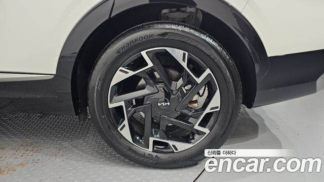 Kia Sportage (V) Gasoline 1.6 Turbo 2WD Signature 2024 — фото 21
