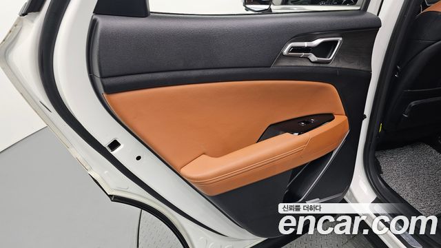 Kia Sportage (V) Gasoline 1.6 Turbo 2WD Signature 2024 — фото 25