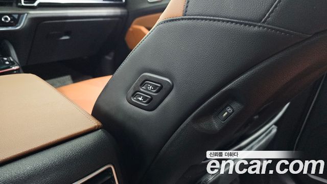Kia Sportage (V) Gasoline 1.6 Turbo 2WD Signature 2024 — фото 32